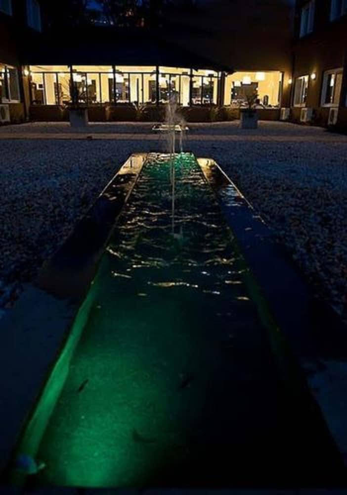 Pro Hotel Pilar  Exteriör bild