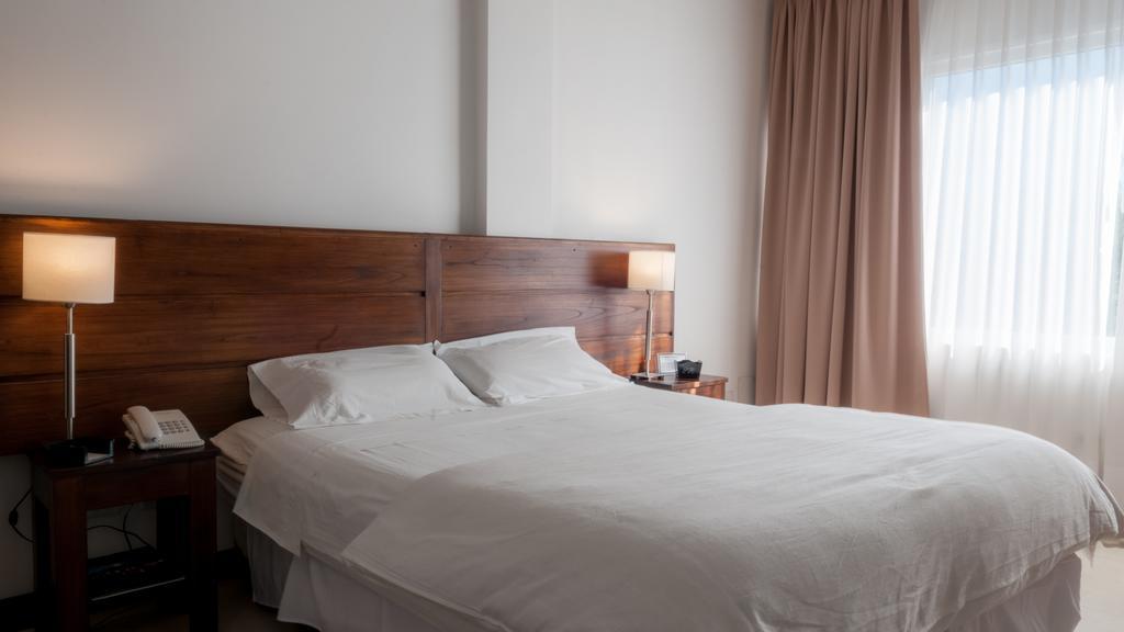 Pro Hotel Pilar  Exteriör bild